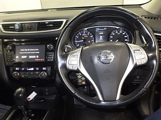 2015 NISSAN X-TRAIL